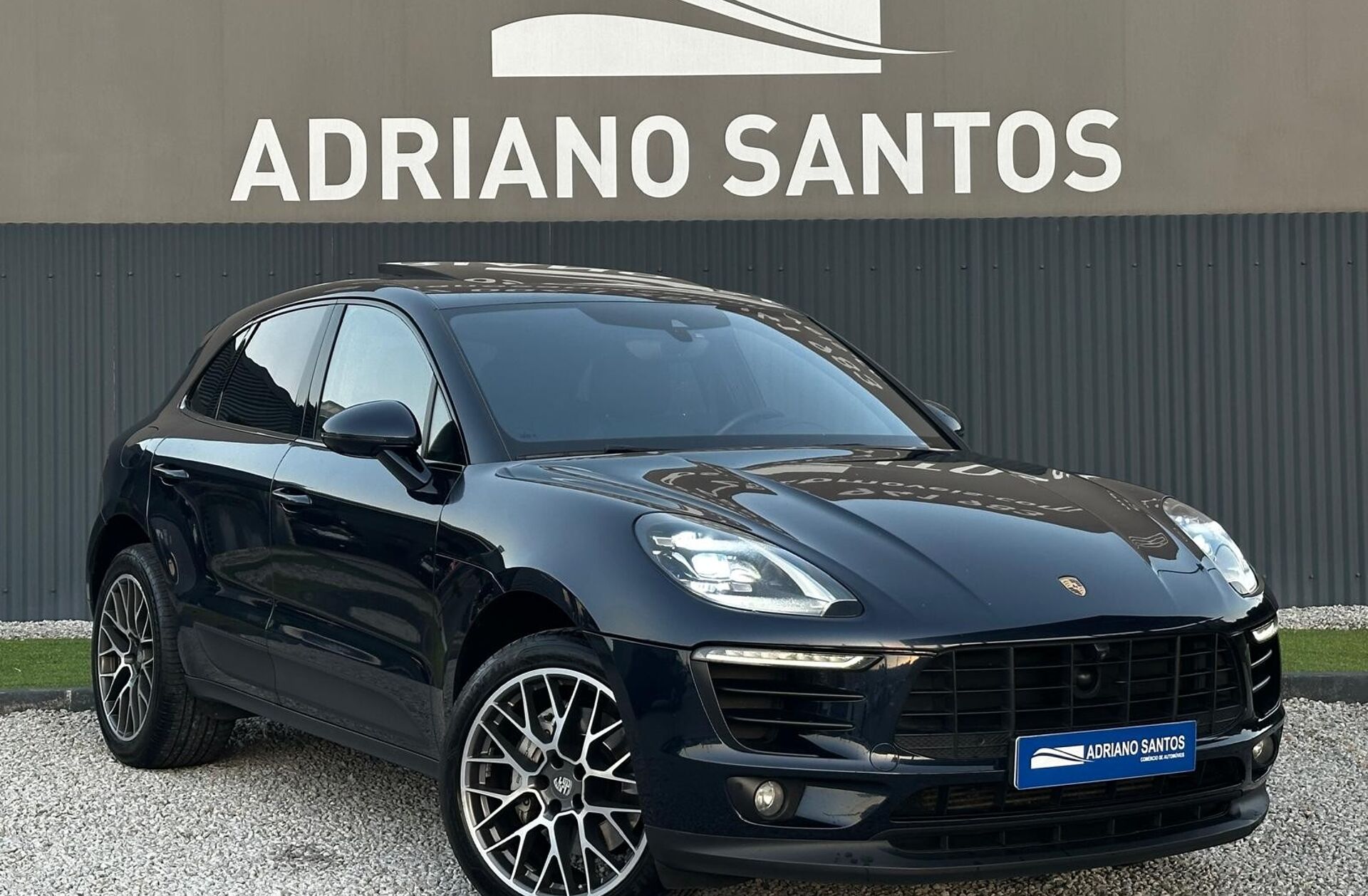 PORSCHE Macan S
