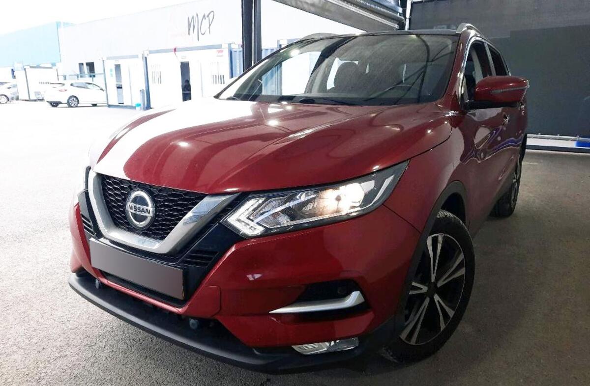 NISSAN Qashqai 1.5 dCi N-Connecta J18
