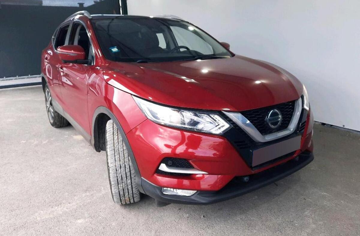 NISSAN Qashqai 1.5 dCi N-Connecta J18