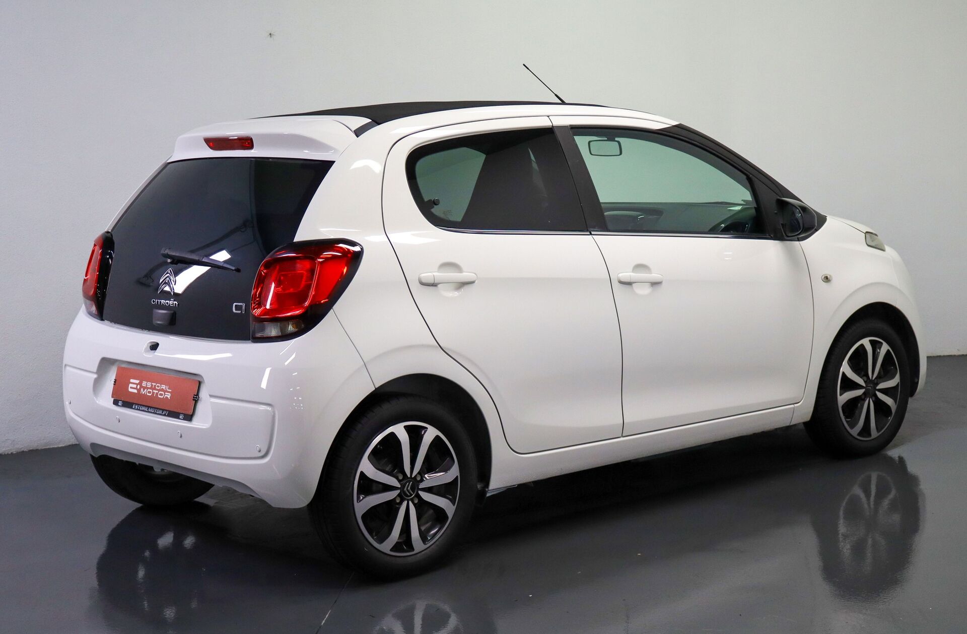 CITROEN C1 Airscape 1.0 VTi Shine