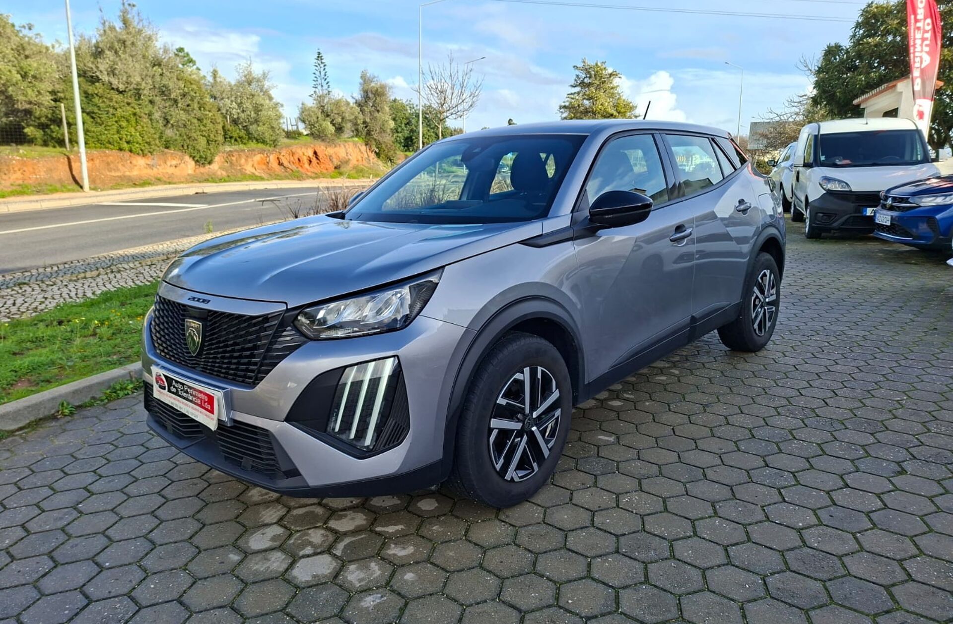 PEUGEOT 2008 1.2 PureTech GT