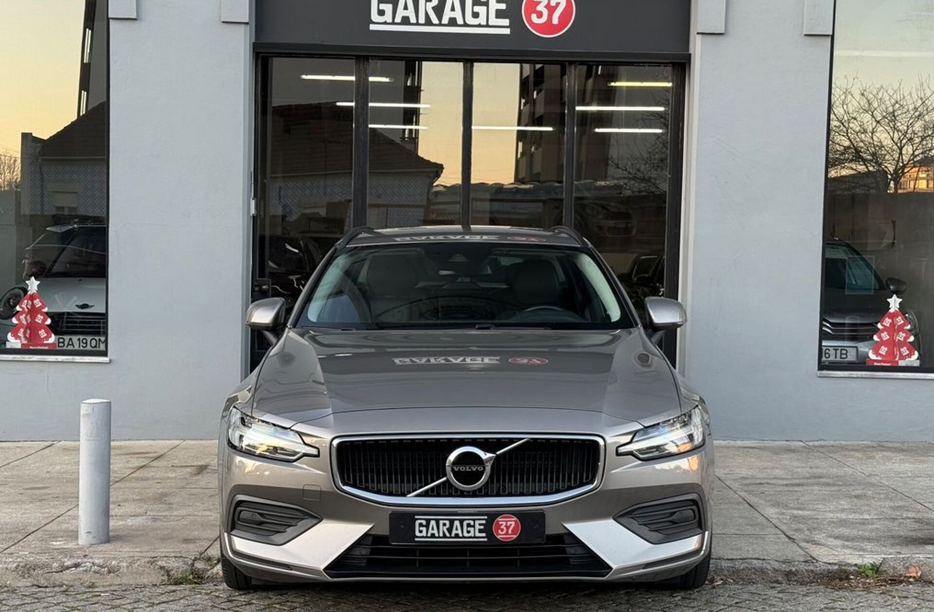 VOLVO V60 2.0 D3 Momentum