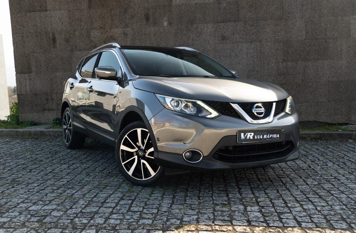 NISSAN Qashqai 1.5 dCi N-Connecta 18