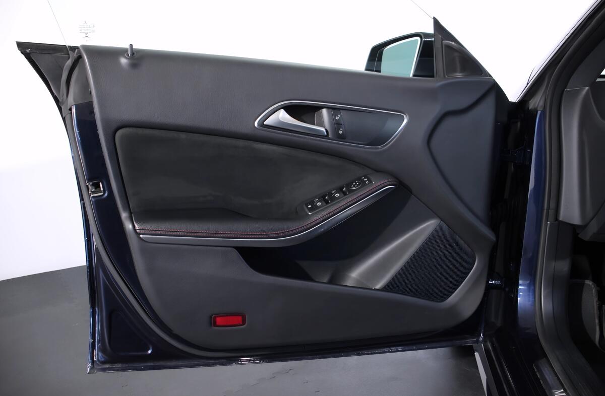 MERCEDES Classe CLA CLA 180 d AMG Line