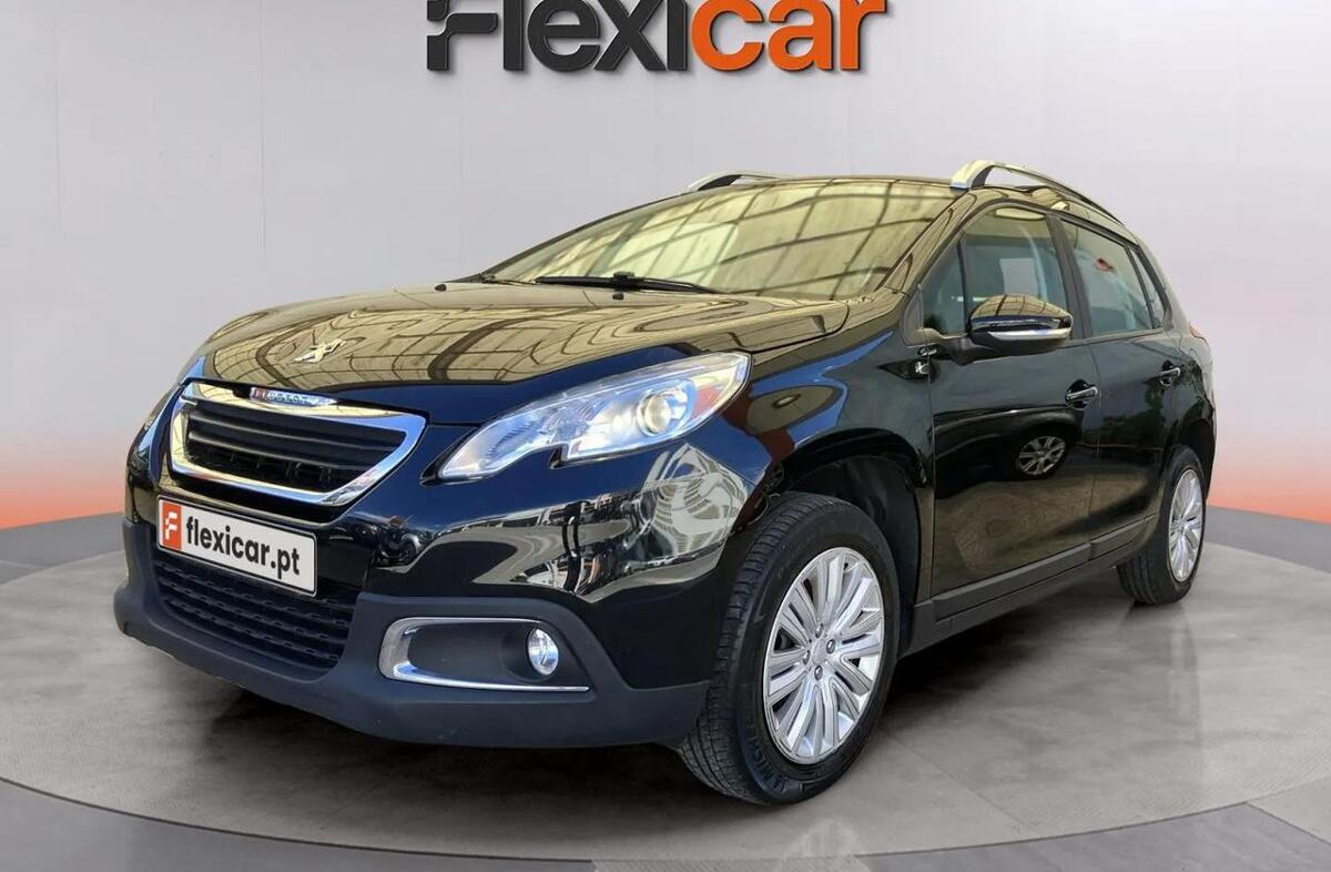 PEUGEOT 2008 1.2 VTi Allure