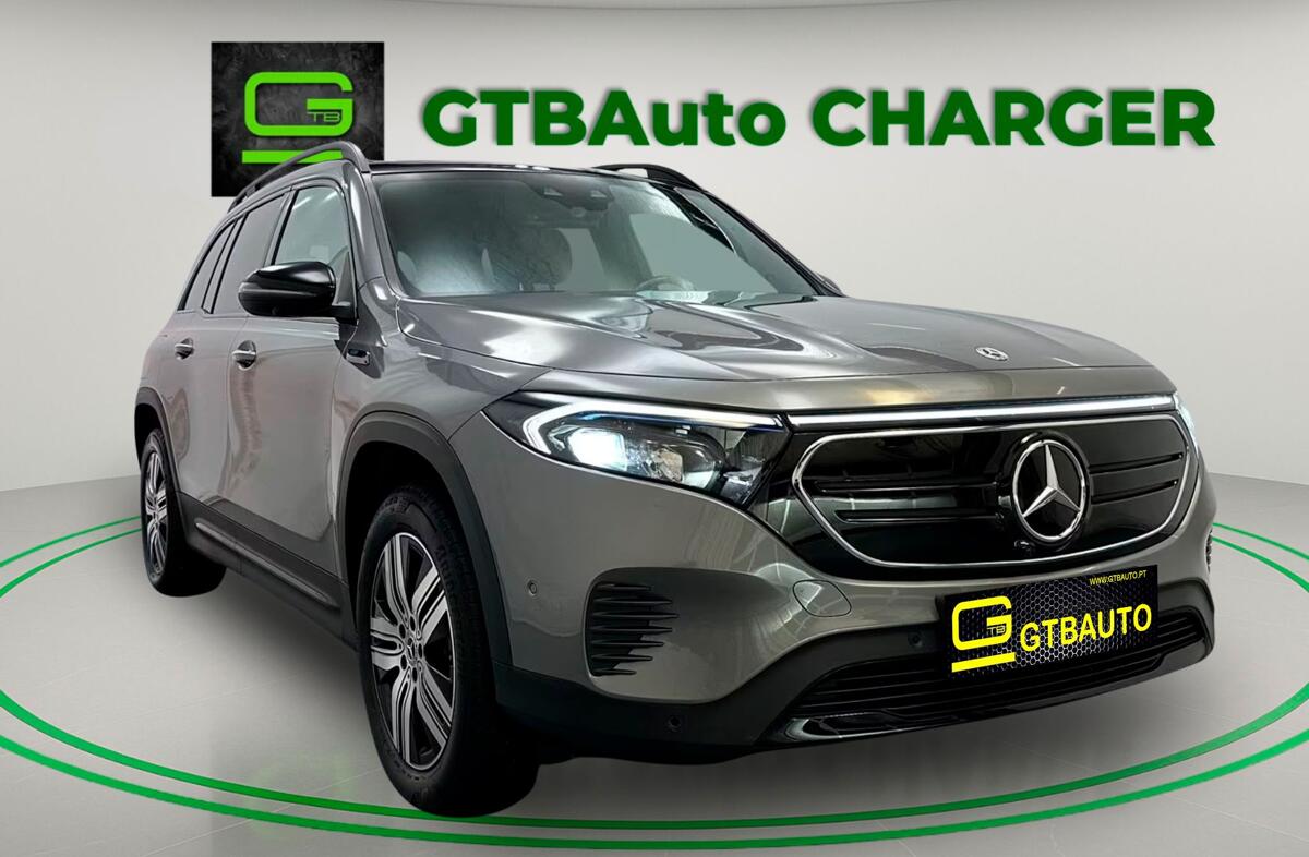 MERCEDES EQB 300 4Matic Progressive