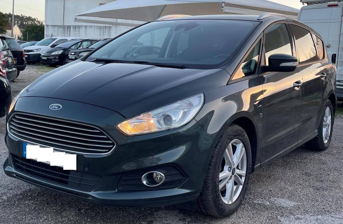 FORD S-MAX 2.0 TDCi Vignale