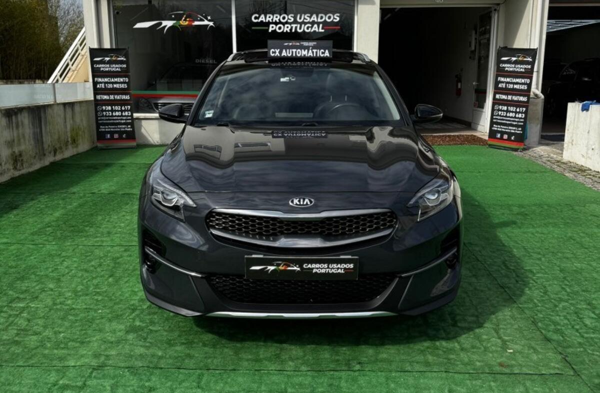 KIA XCeed 1.6 CRDi Tech+SRF 7DCT