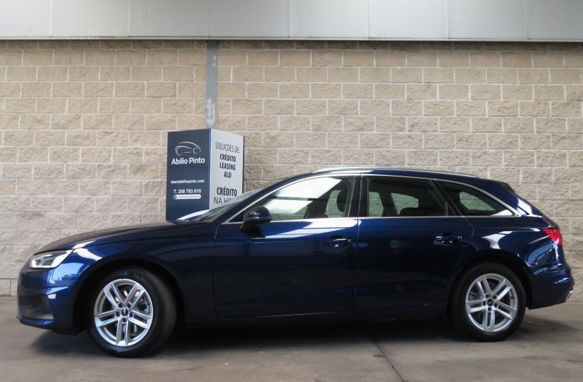 AUDI A4 30 TDI Advanced S tronic