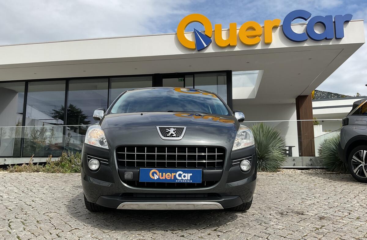 PEUGEOT 3008 1.6 HDi Executive