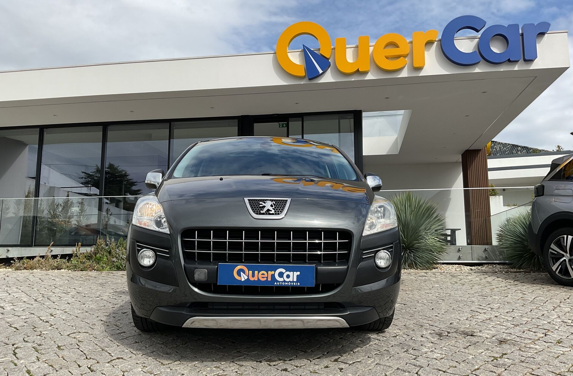 PEUGEOT 3008 1.6 HDi Executive