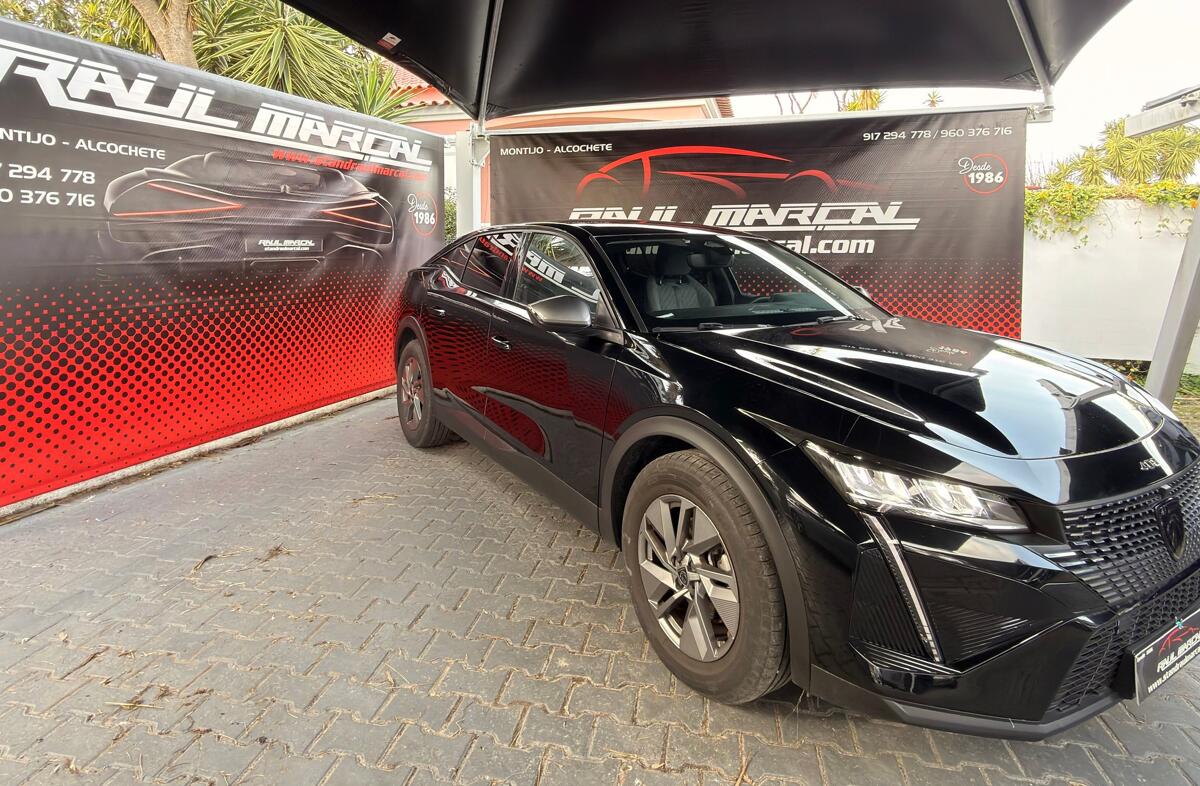 PEUGEOT 408 1.2 PureTech Allure EAT8