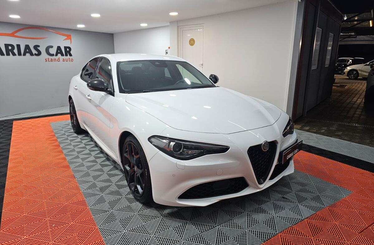 ALFA ROMEO Giulia 2.2 D Super AT8