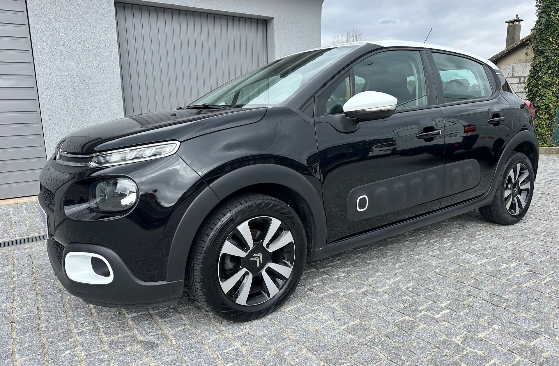 CITROEN C3 1.2 PureTech Shine