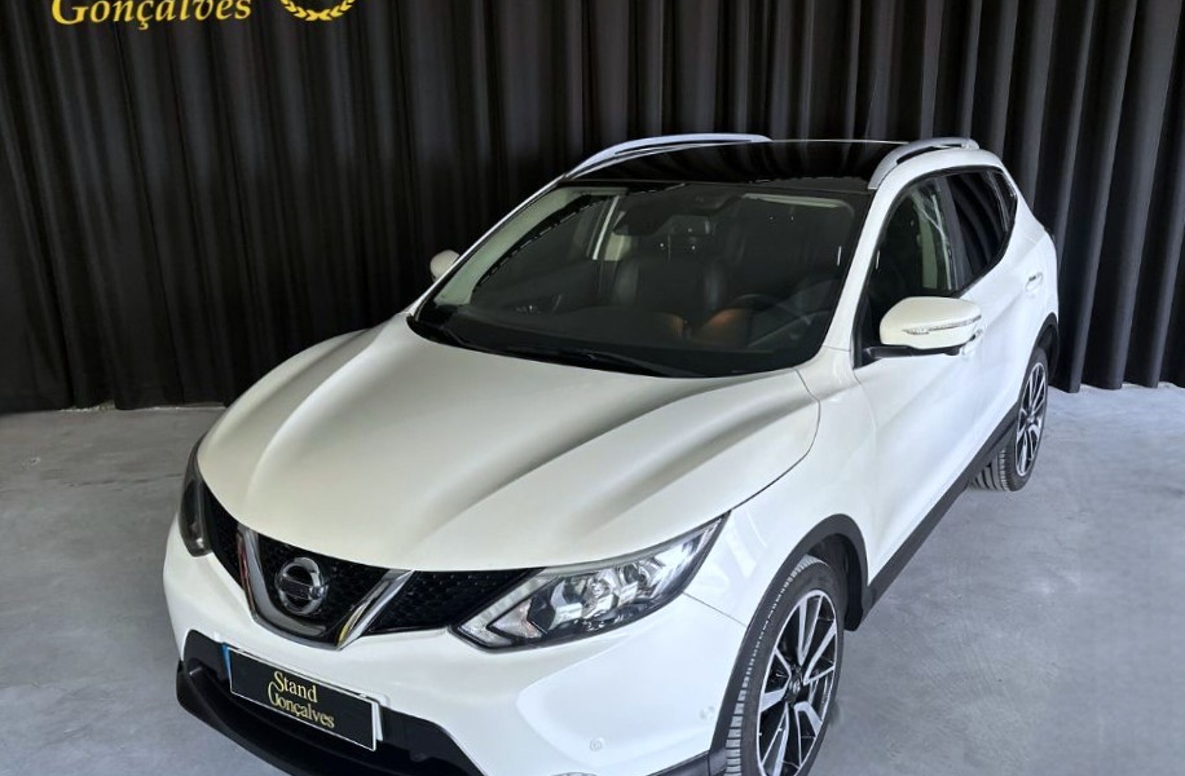 NISSAN Qashqai 1.5 dCi Tekna Premium