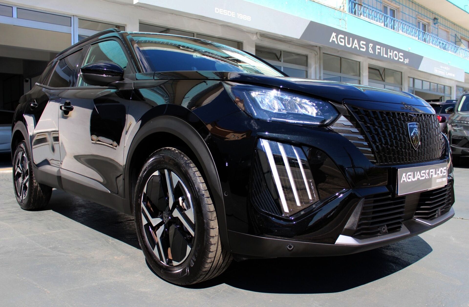 PEUGEOT 2008 1.2 PureTech Allure