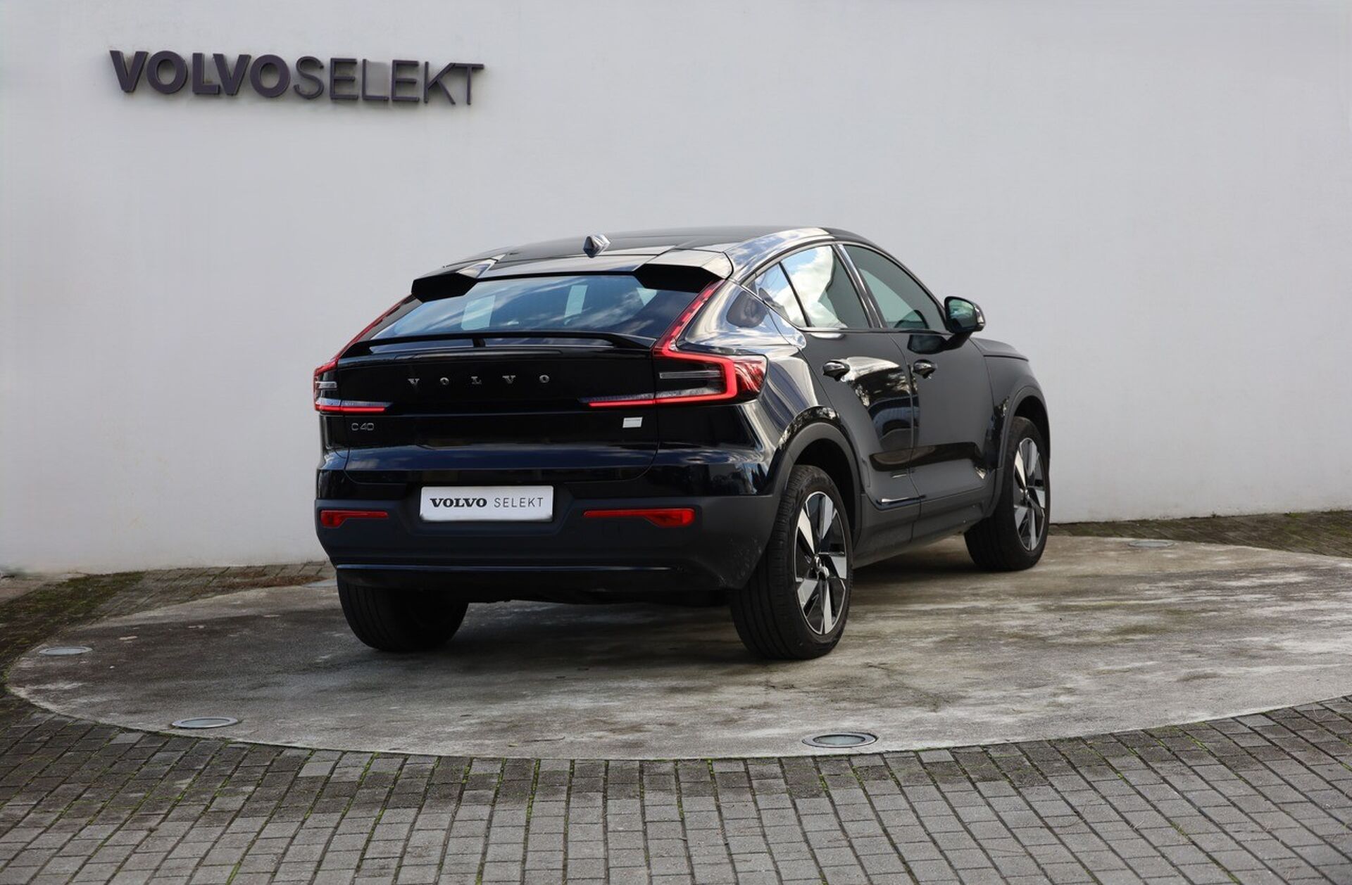 VOLVO C40 Recharge Extended Range Plus