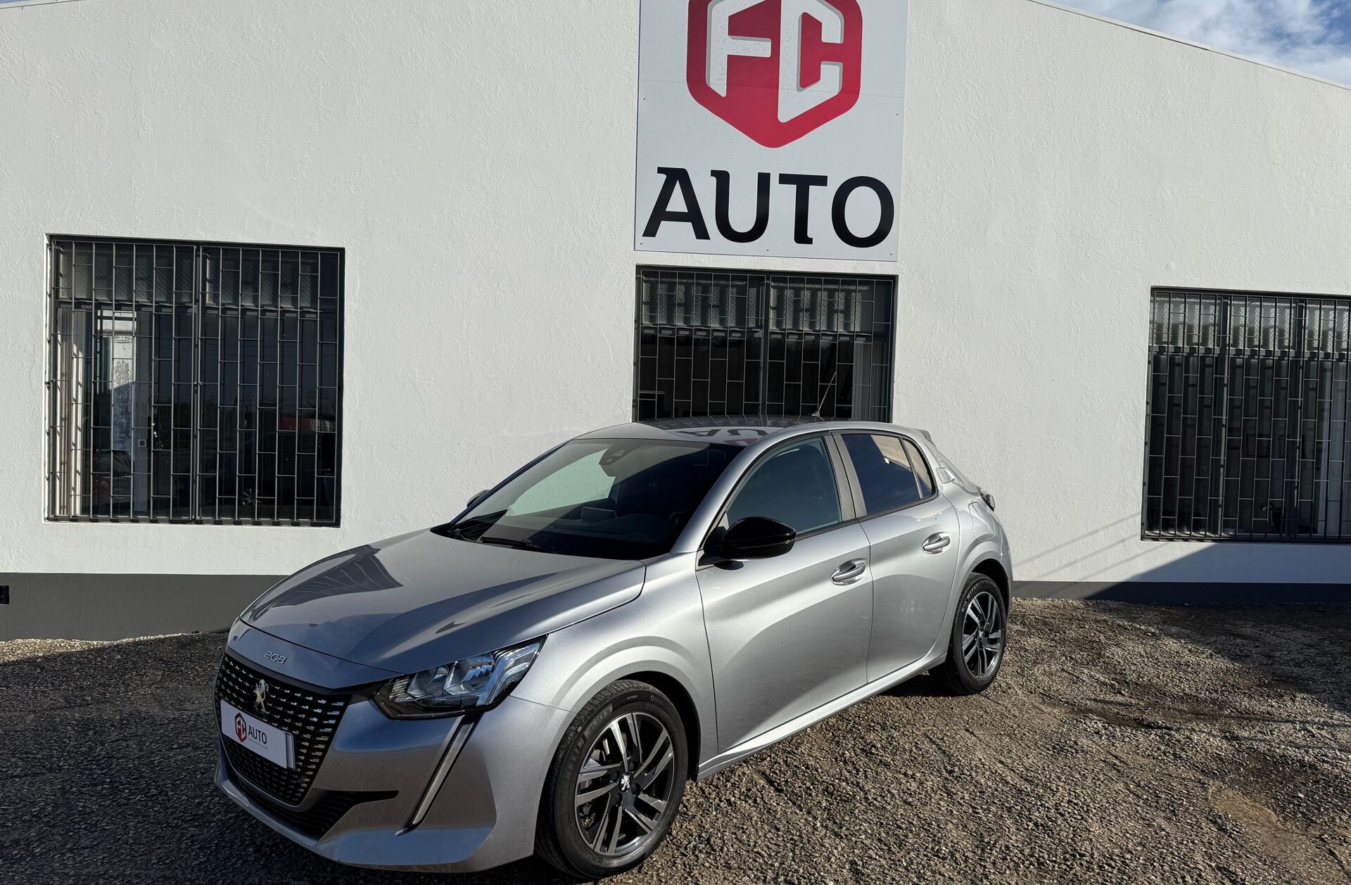 PEUGEOT 208 1.2 PureTech Allure