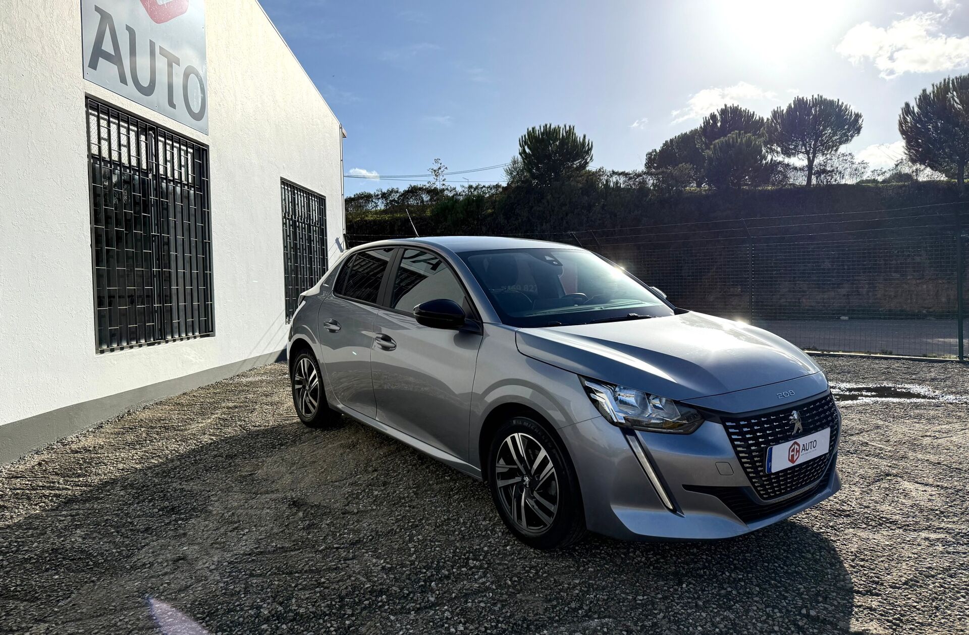 PEUGEOT 208 1.2 PureTech Allure