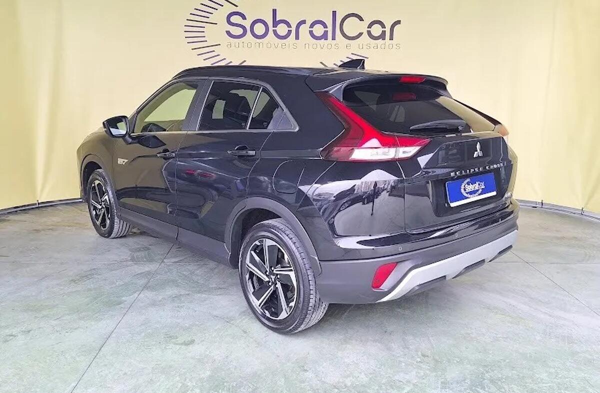 MITSUBISHI Eclipse Cross 2.4 PHEV Black Edition