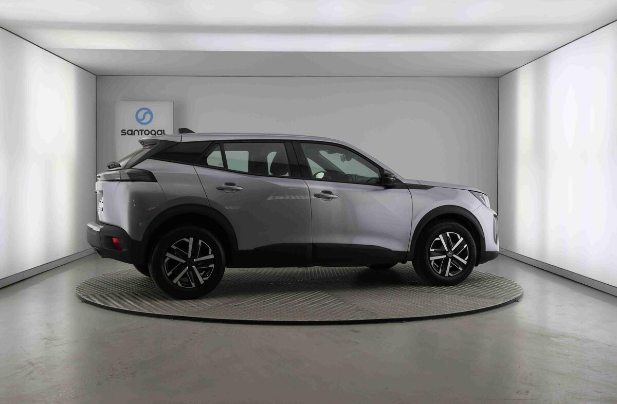 PEUGEOT 2008 1.2 PureTech Active