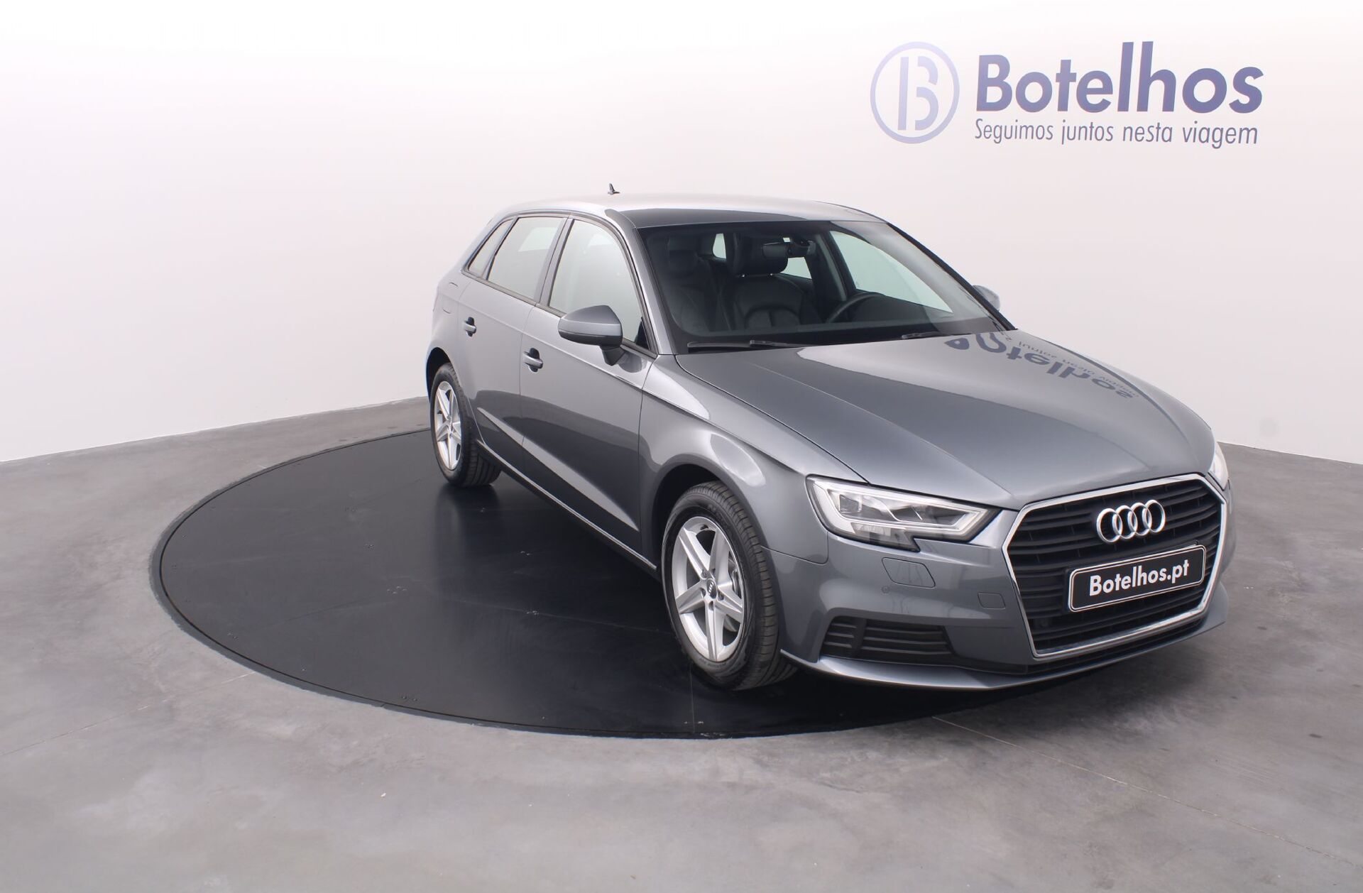 AUDI A3 30 TFSI