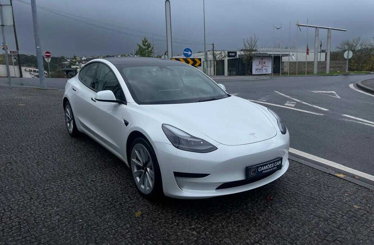 TESLA Model 3 Long Range Tração Traseira