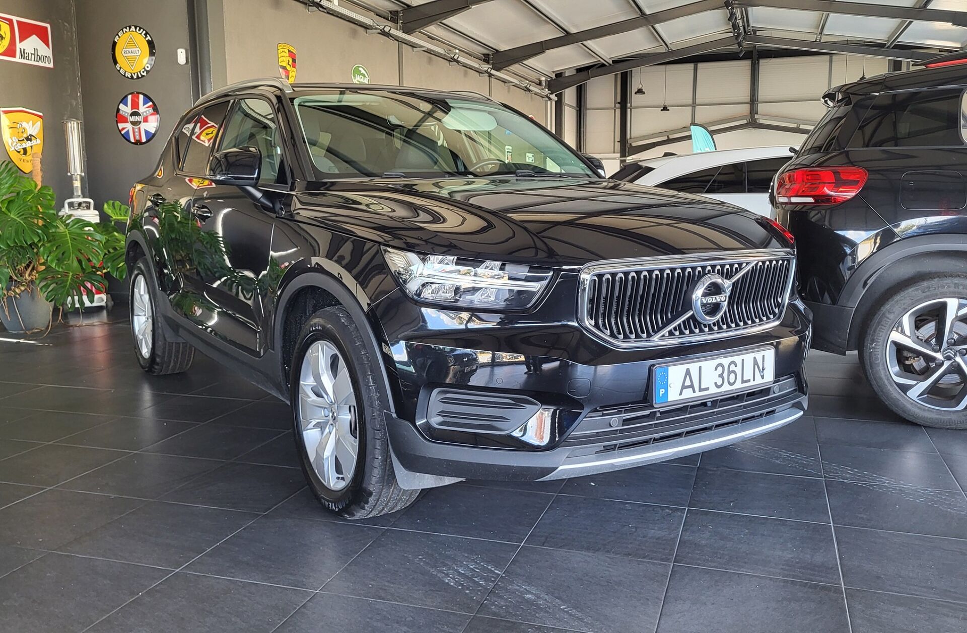 VOLVO XC40 1.5 T2 Momentum Geartronic