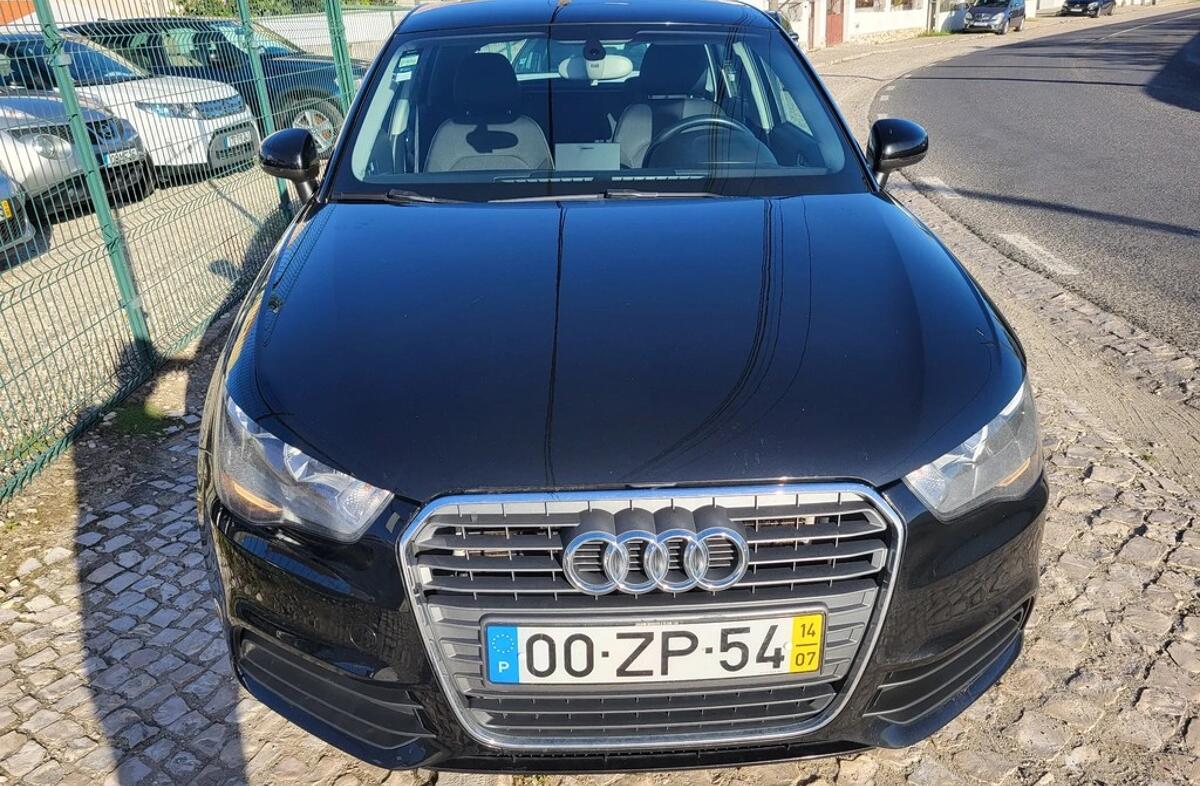 AUDI A1 1.6 TDi Advance