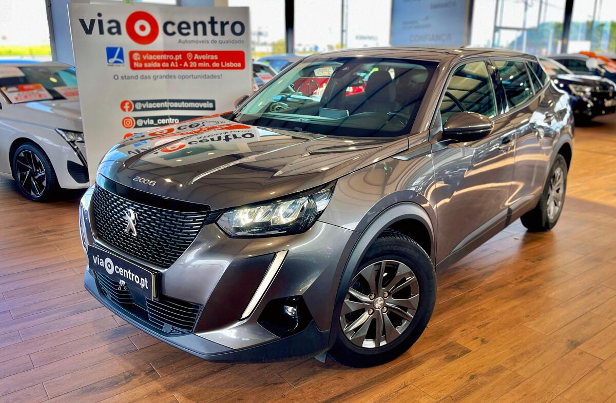 PEUGEOT 2008 1.2 PureTech Active Pack