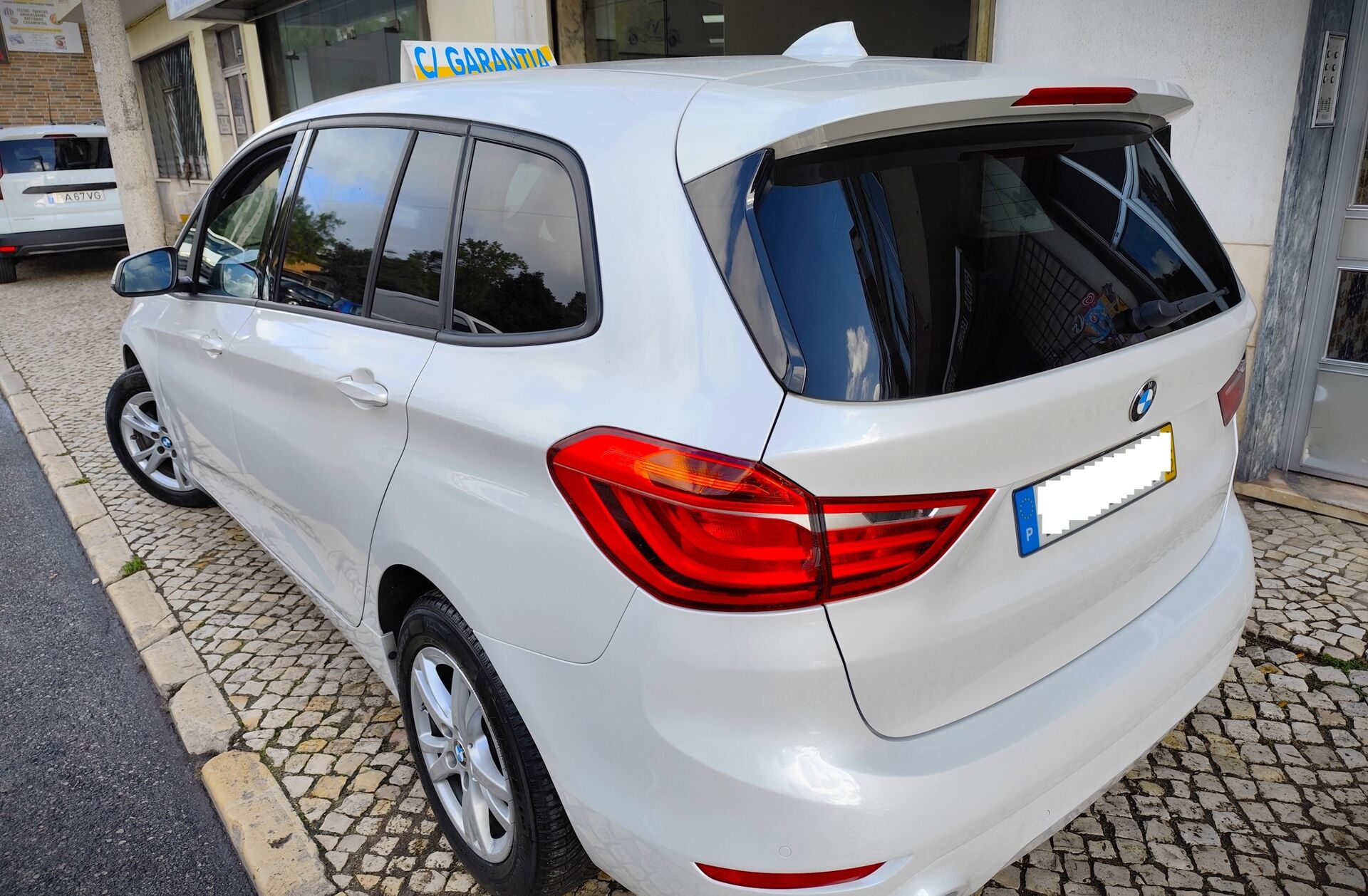 BMW Serie-2 216 i 7L Line Sport