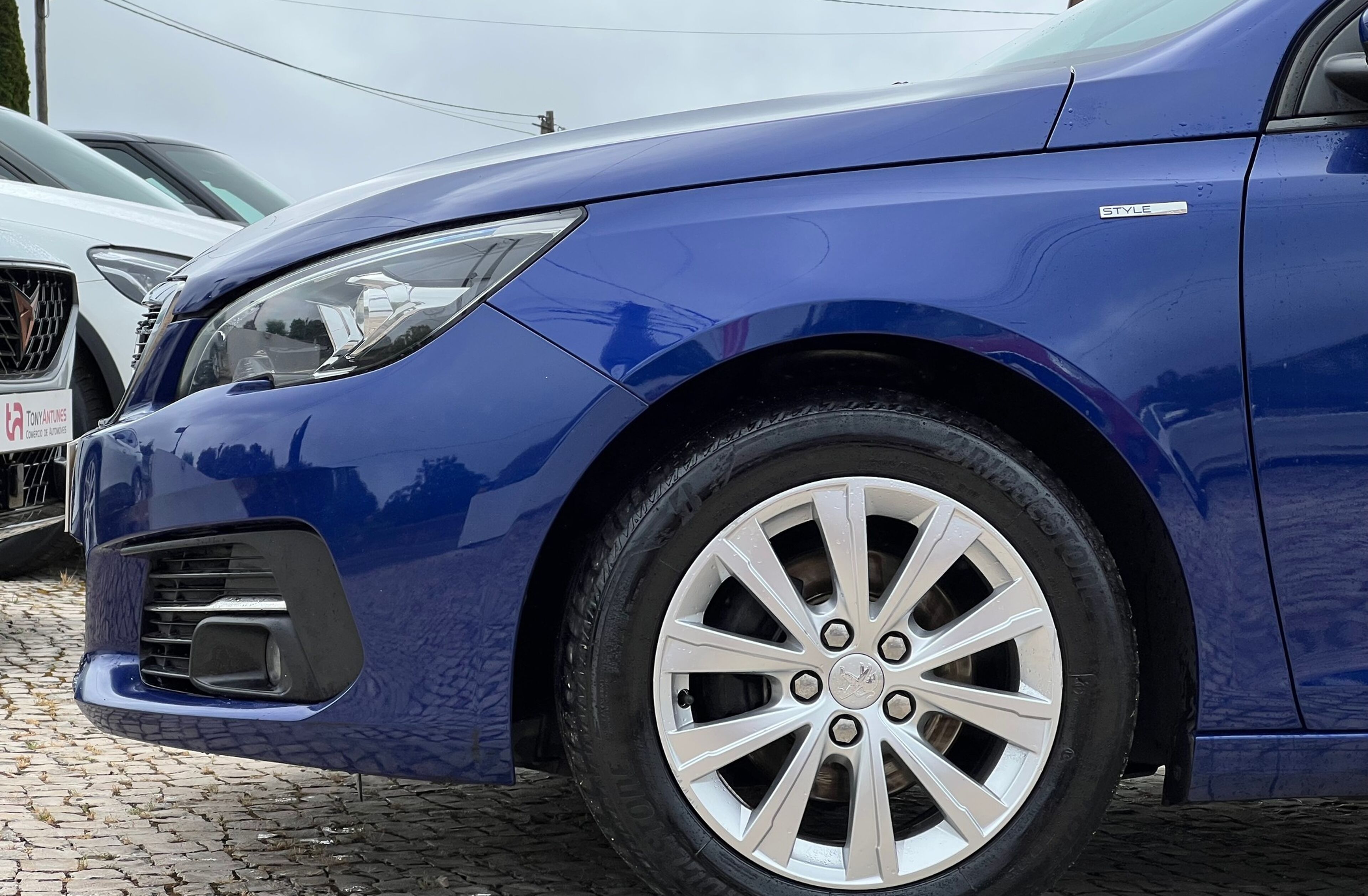 PEUGEOT 308 1.5 BlueHDi Style