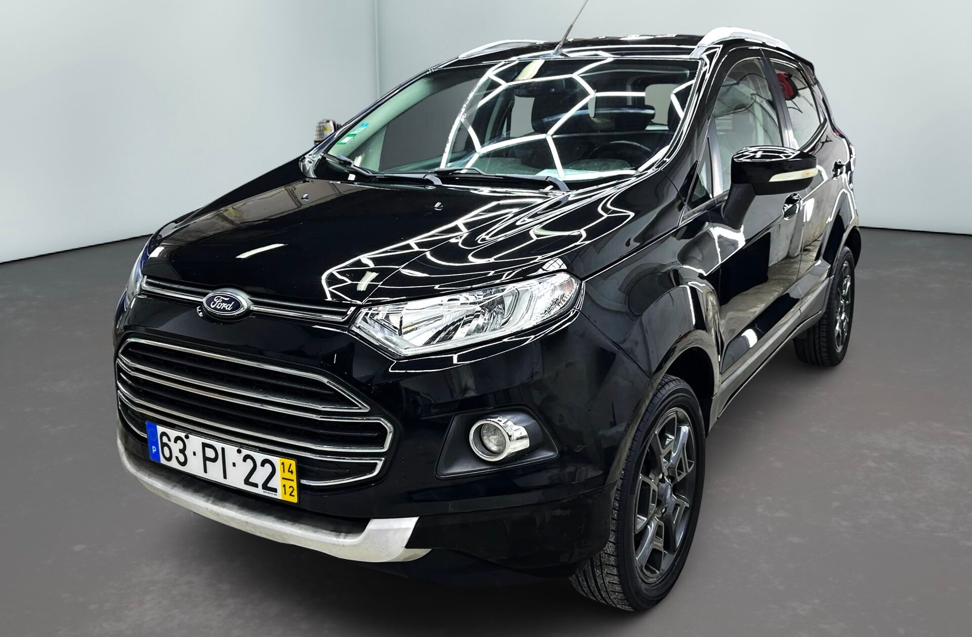 FORD EcoSport 1.0 STCi Titanium