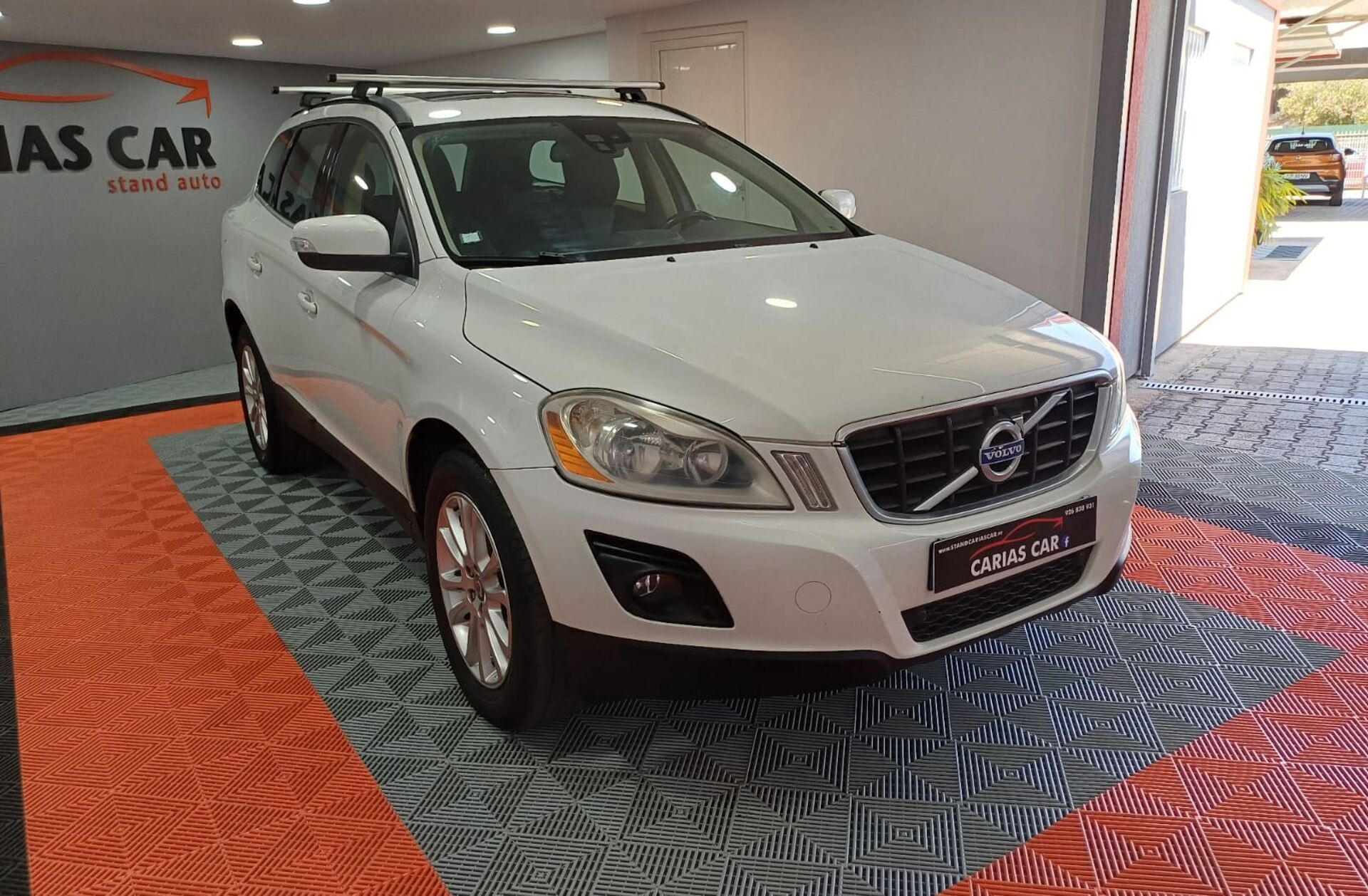 VOLVO XC60 2.4 D Drive Summum