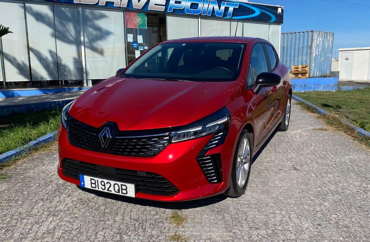 RENAULT Clio 1.0 TCe Techno