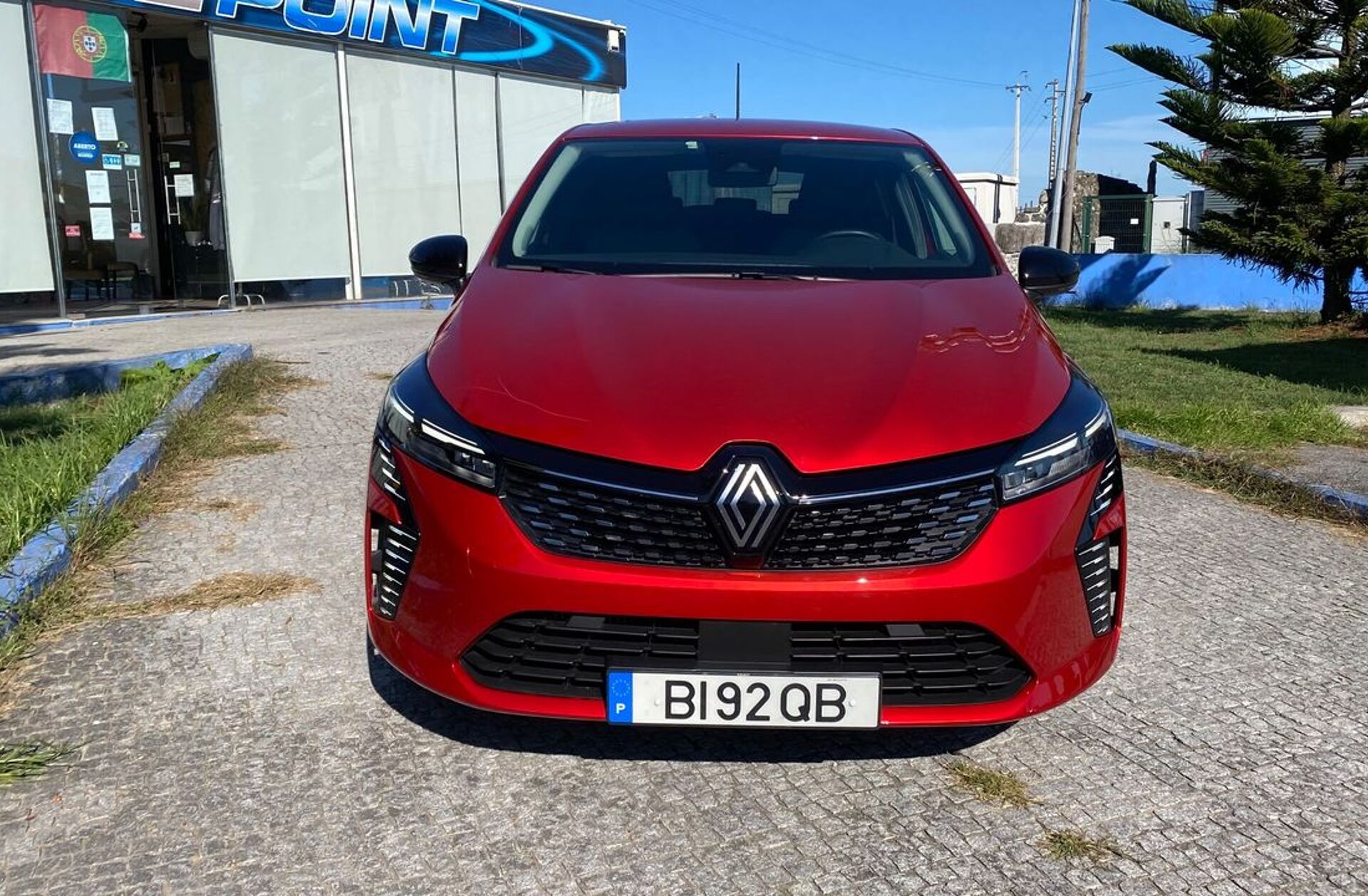 RENAULT Clio 1.0 TCe Techno