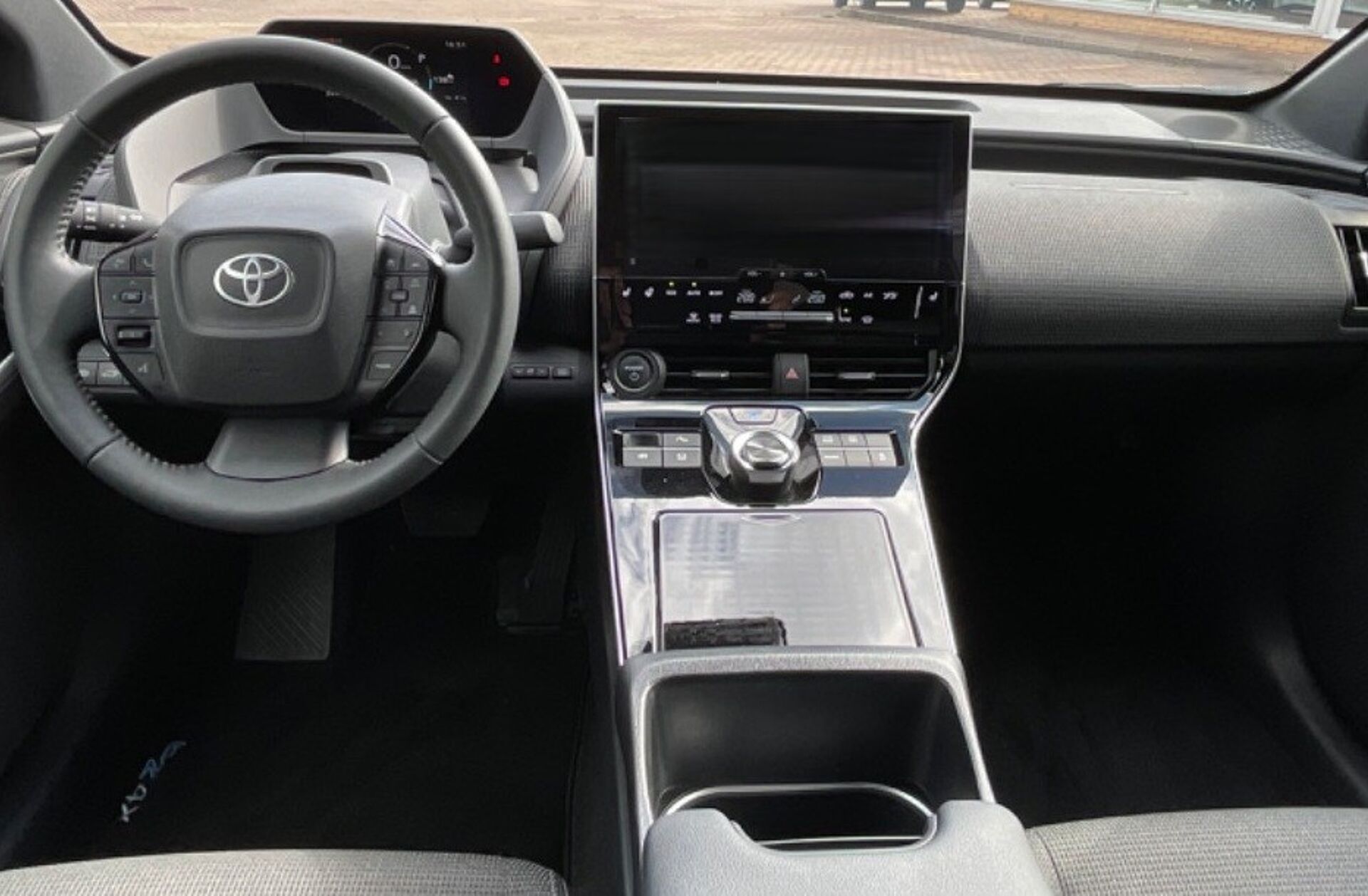 TOYOTA bZ4X 71,4 kWh Premium AWD