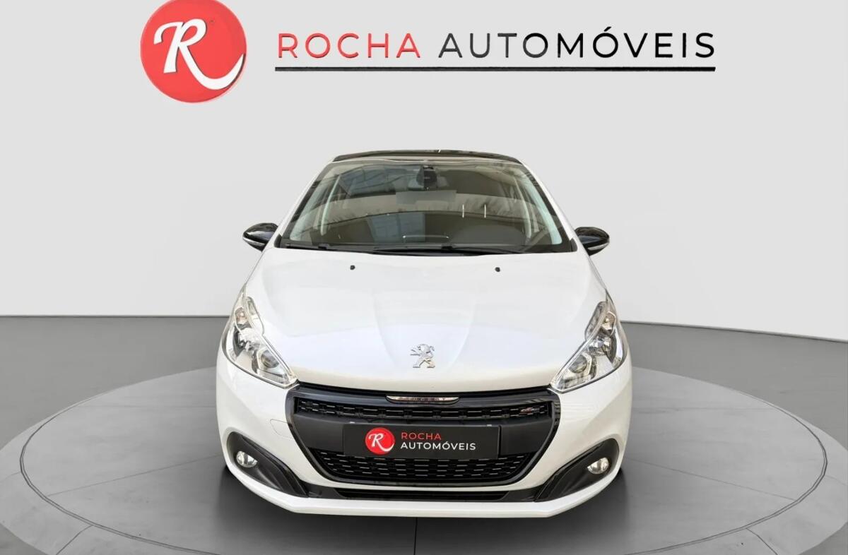 PEUGEOT 208 1.2 PureTech GT Line EAT6
