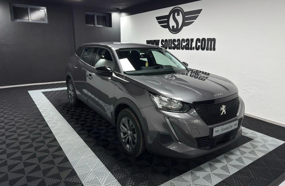 PEUGEOT 2008 1.2 PureTech Active