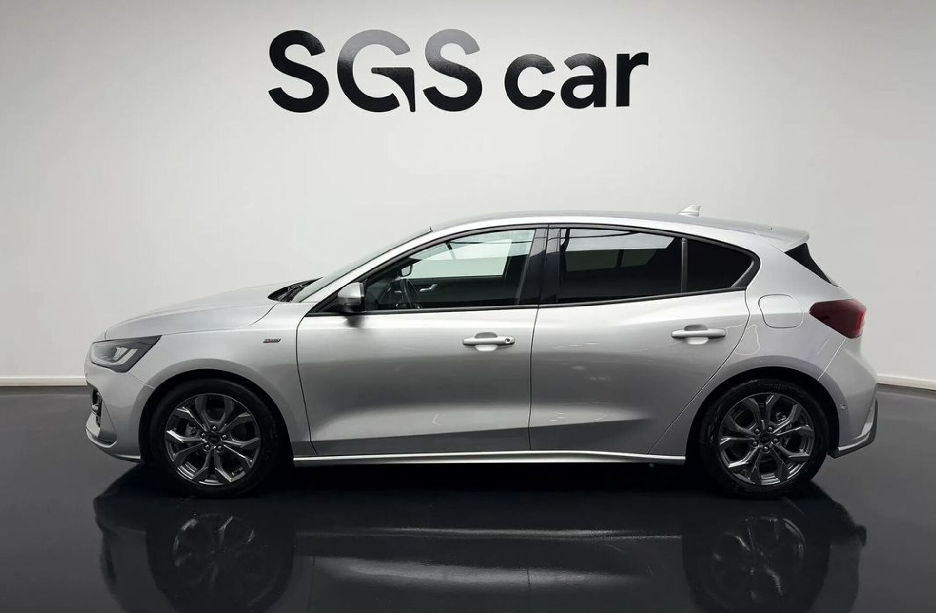 FORD Focus 1.0 EcoBoost MHEV ST-Line