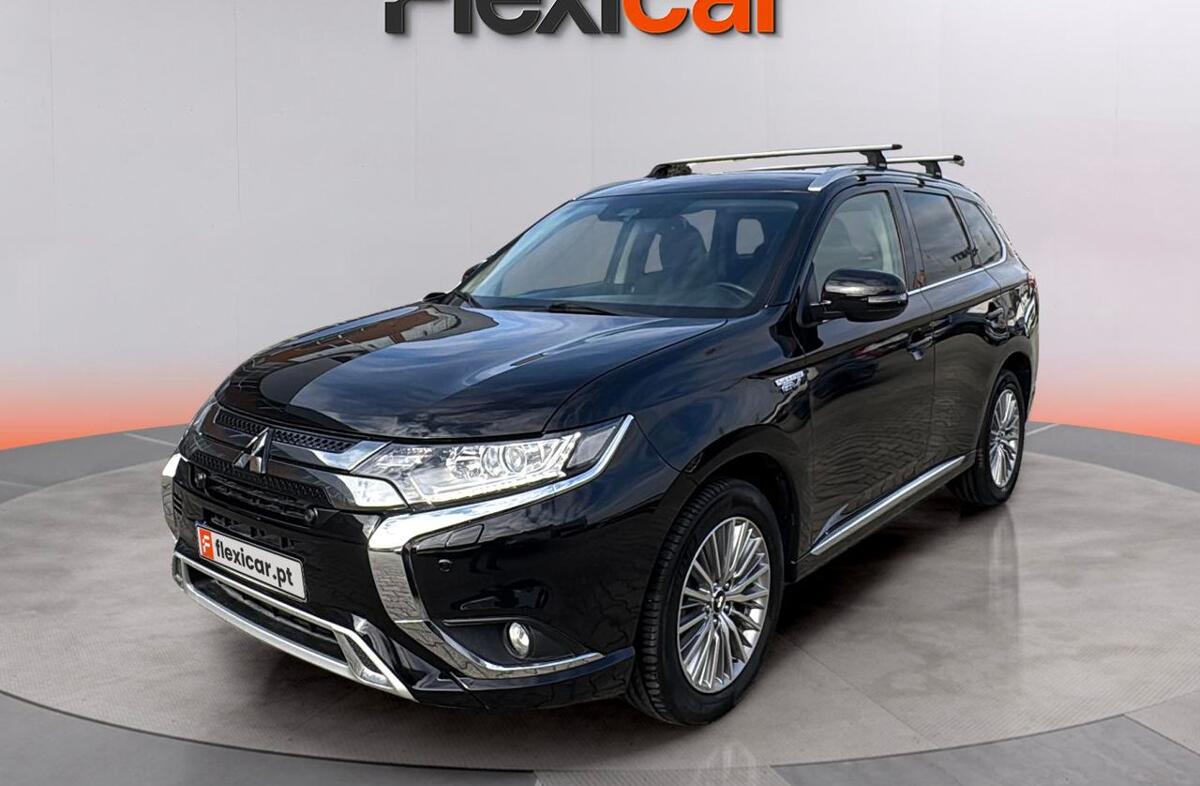MITSUBISHI Outlander 2.4 PHEV Intense