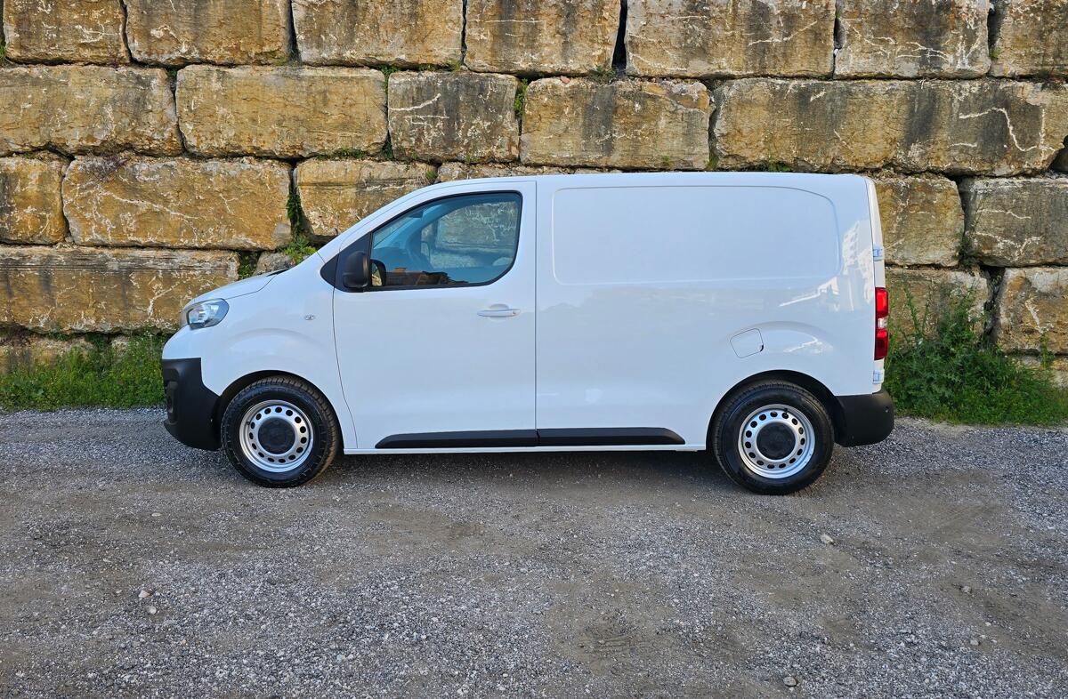 PEUGEOT Expert 2.0 BlueHDi L1H1 Premium Compact