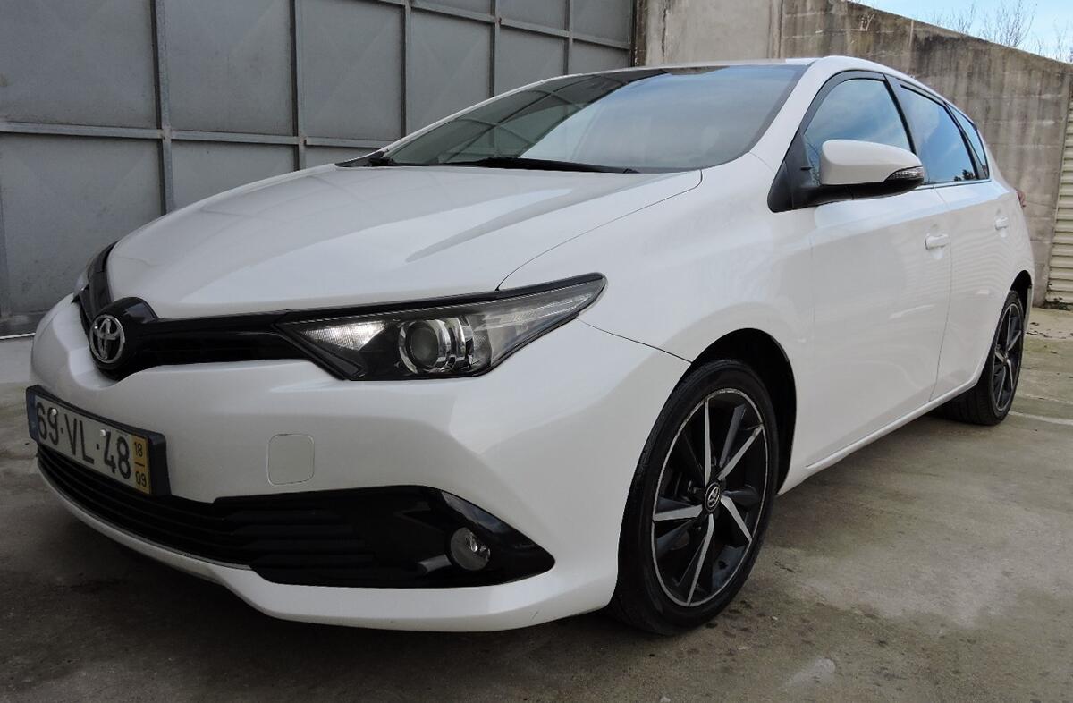 TOYOTA Auris 1.4 D-4D Comfort