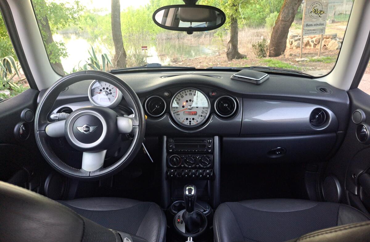 MINI Mini Cooper Auto.