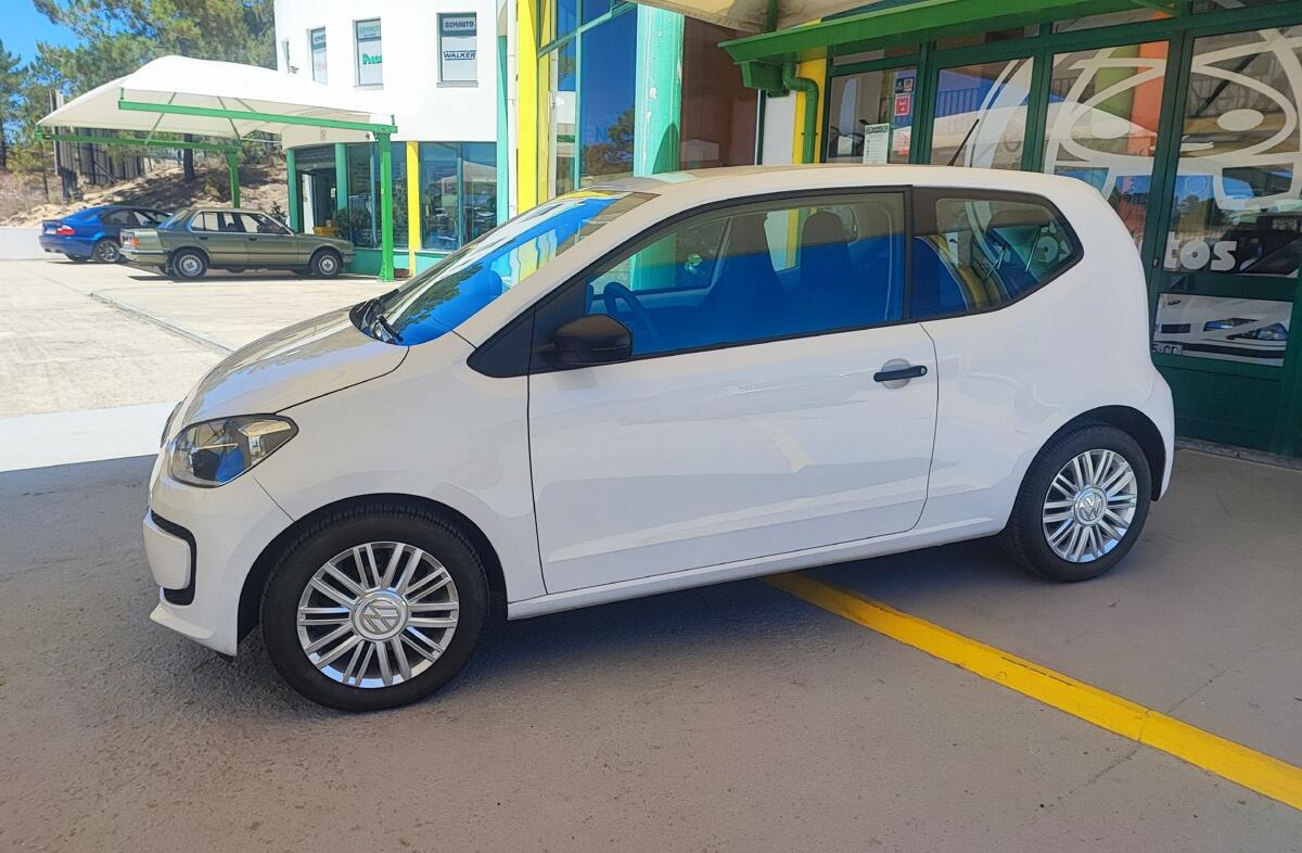 VOLKSWAGEN Up 1.0 TSI BMT Up! Beats