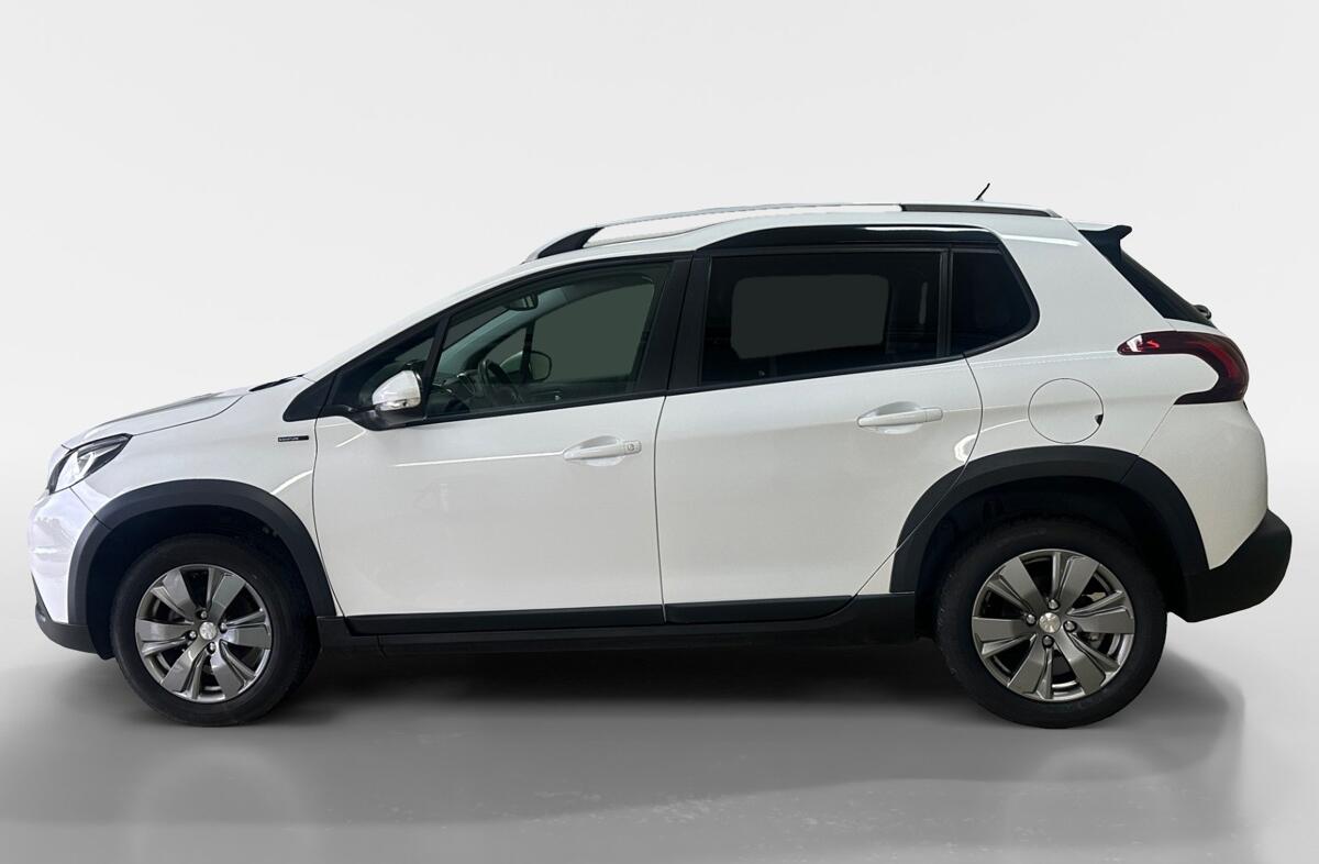 PEUGEOT 2008 1.5 BlueHDi Signature