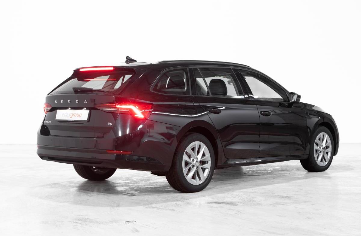 SKODA Octavia 1.4 TSI iV DSG