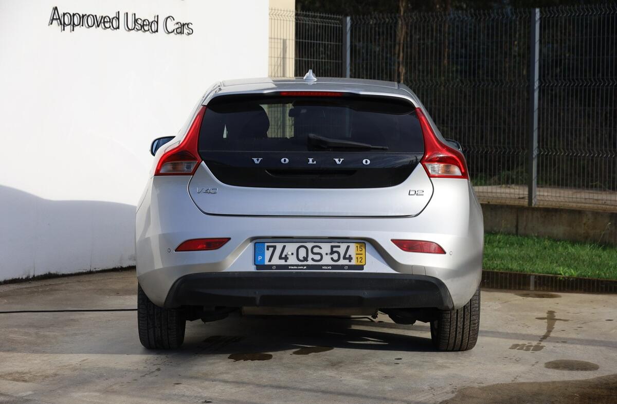 VOLVO V40 2.0 D2 VOR