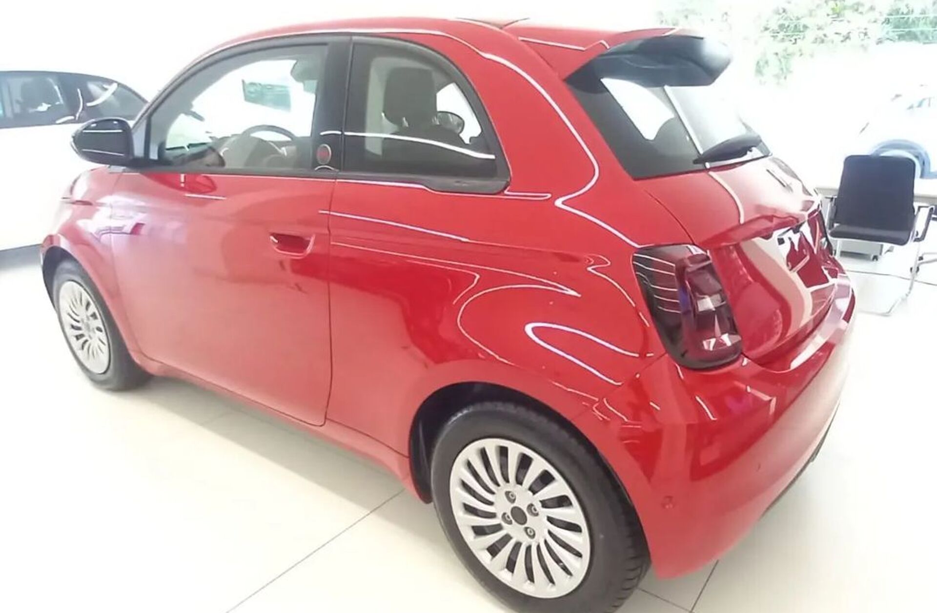 FIAT 500 23.8 kWh (RED) 2.0