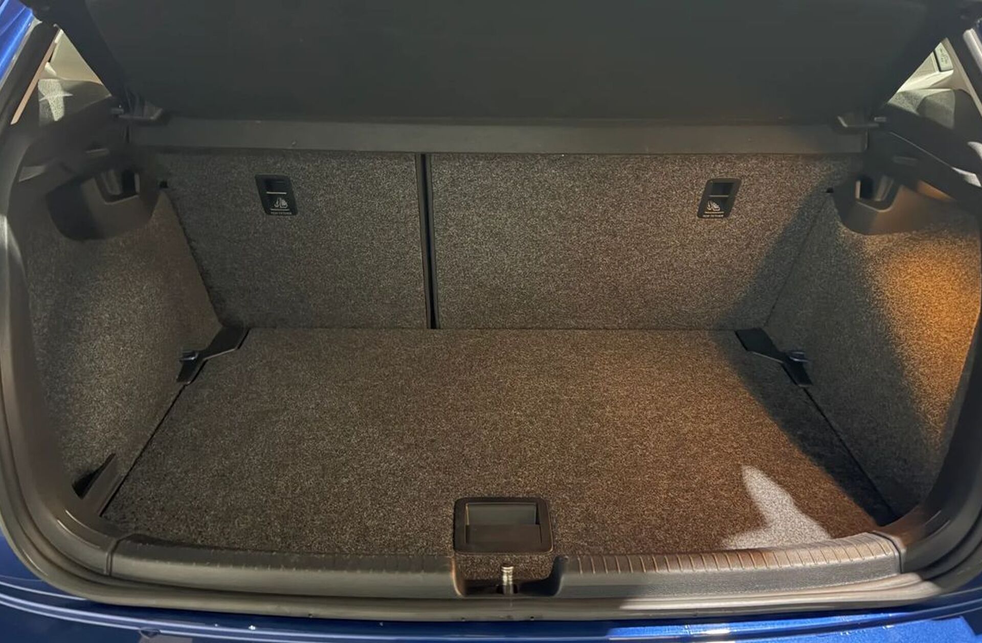 VOLKSWAGEN Polo 1.0 Confortline